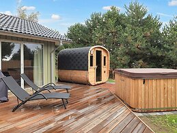 5 Star Holiday Home in Vaeggerlose