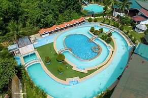Hidden Valley Mountain and Wavepool Resort