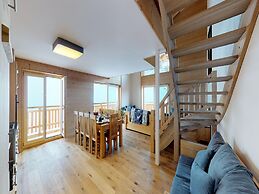 Apartment for Larger Gatherings