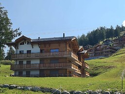 Apartment for Larger Gatherings