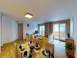 Pleasant Apartment With View