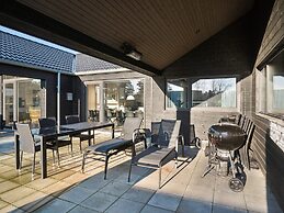 5 Star Holiday Home in Romo