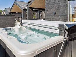 5 Star Holiday Home in Romo