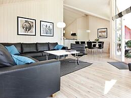 5 Star Holiday Home in Grossenbrode
