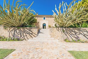 Son Simo Vell - Villa With Private Pool