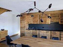 Lavish Apartment Near Ski-slope