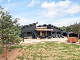 5 Star Holiday Home in Hojslev