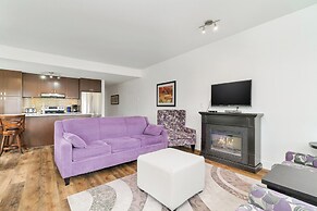 Stylish Urban Retreat  2BR Condo