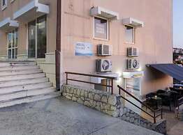 Hostel Free Bird