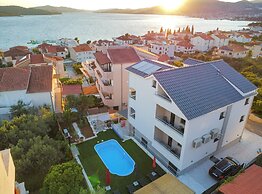 Apartments Neli