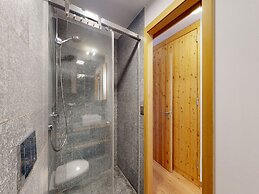 Etoiles des Neiges Luxe & Jacuzzi Chalet