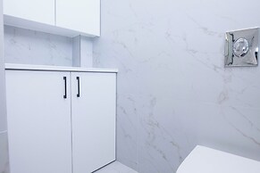 Stylish Modern Suite at Piraeus Port