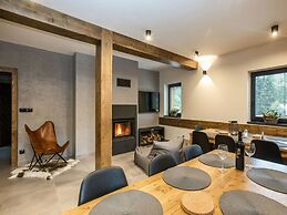 Holiday Villa in Beautiful Location