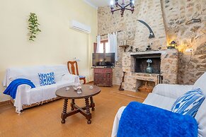 Finca Can Calisto - Apartment With Private Pool