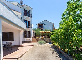 Apartment Anivija