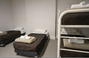 Seafield Tower Glenelg Apartment no 4