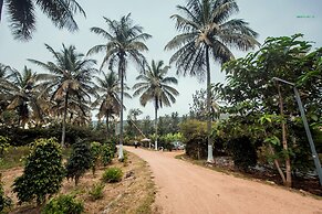 Commune18 Resorts