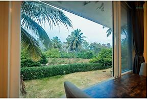 Commune18 Resorts