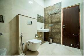 Commune18 Resorts