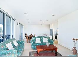 The Block Escape - Ocean Views no 6