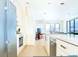 The Block Escape - Ocean Views no 6