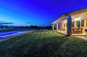 S'estacio - Villa With Private Pool In Muro