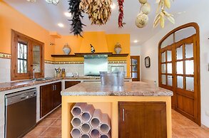 Son Duri - Villa With Private Pool