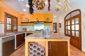 Son Duri - Villa With Private Pool