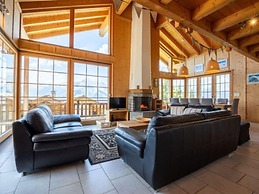 Sunny Chalet in Veysonnaz With Garden