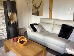 Sunny Chalet in Veysonnaz With Garden