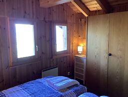 Sunny Chalet in Veysonnaz With Garden