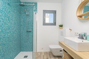 Villa in Son Serra With Private Salt Pool