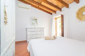 - House In