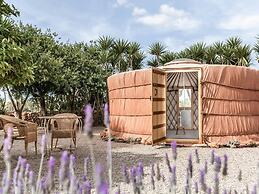 Holiday Home With Outdoor Jacuzzi