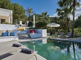 Holiday Home With Central Heating
