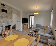 Beautiful Pondside Villa