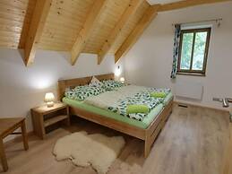 Beautiful Pondside Villa