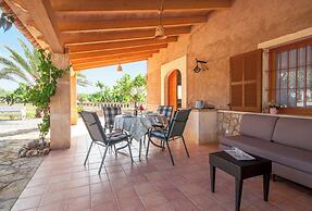 Cottage in Mallorca With Private Pool & Views