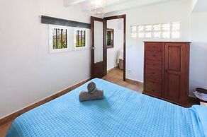 - House In