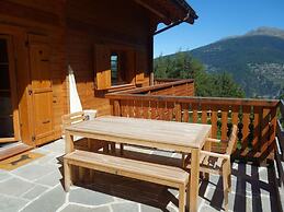 Chalet in Les Masses With ski Storage