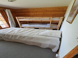 Chalet in Les Masses With ski Storage