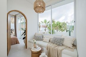 Mazari Luxury Villas