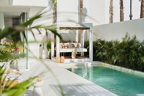 Mazari Luxury Villas