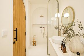 Mazari Luxury Villas