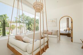 Mazari Luxury Villas