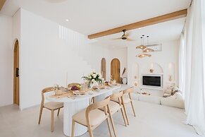 Mazari Luxury Villas