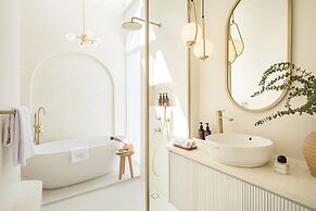 Mazari Luxury Villas