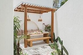 Mazari Luxury Villas