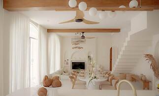 Mazari Luxury Villas