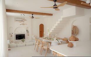 Mazari Luxury Villas
